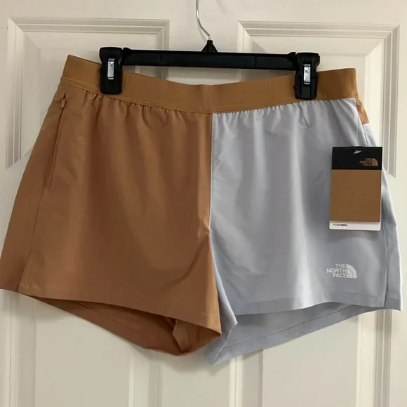 The North Face Athletic/Athleisure Shorts, NWT! - Picture 1 of 12